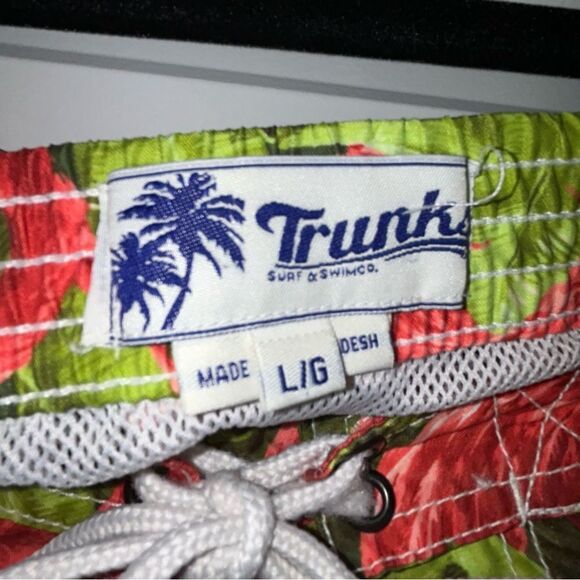 Trunks Surf & Swim Co. Tropical Flamingo Print Board Swim Shorts - Picture 4 of 8